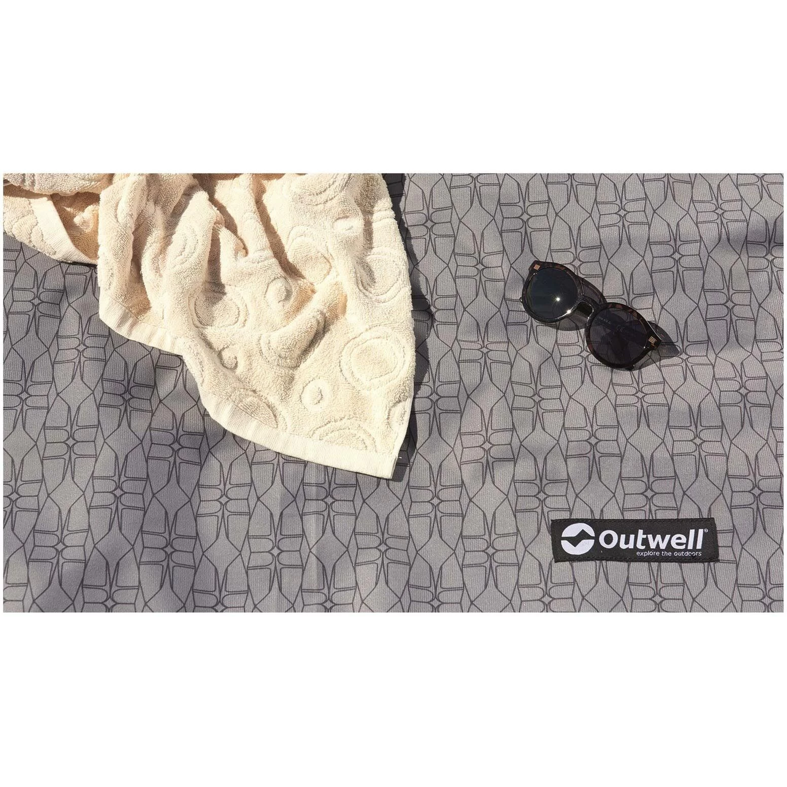 Outwell Carpet Mountain Lake 5 ATC Tenttapijt Grey 4 Outwell Carpet Mountain Lake 5 ATC Tenttapijt Grey - Afbeelding 2